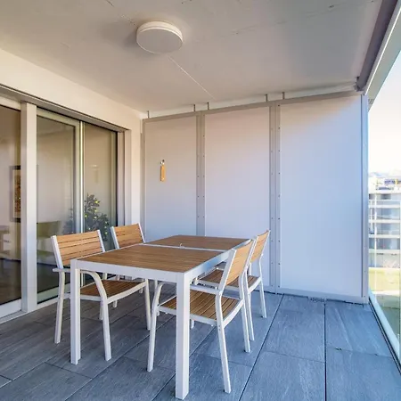 Casa Leini By Quokka 360 - Two-bedroom 3 Minutes From Lido Di Apartment *