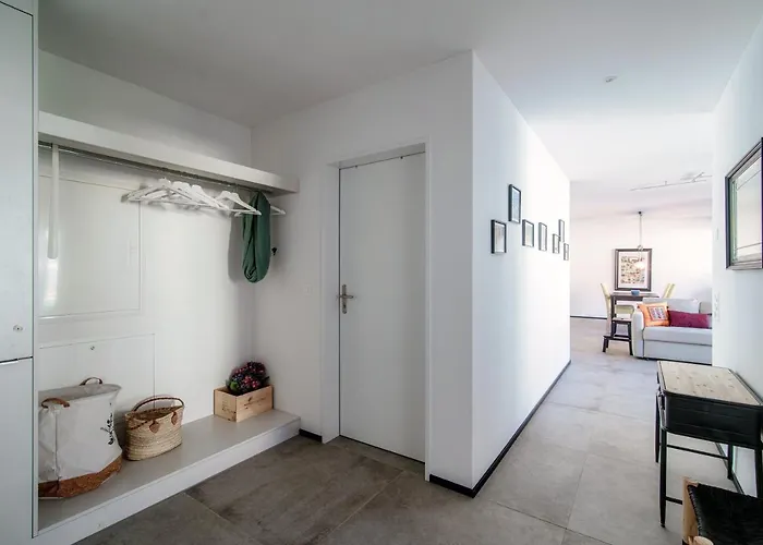 Casa Leini By Quokka 360 - Two-bedroom 3 Minutes From Lido Di