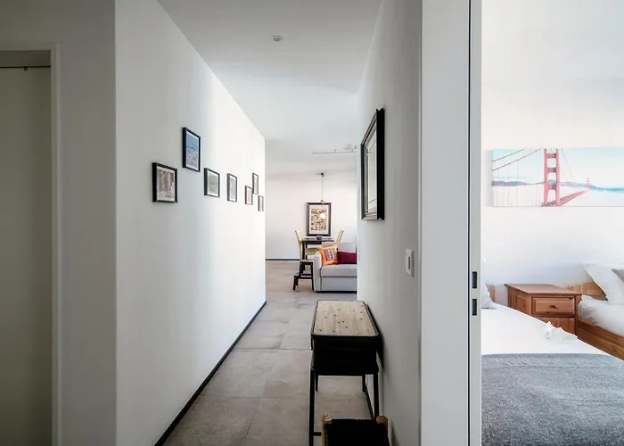 Casa Leini By Quokka 360 - Two-bedroom 3 Minutes From Lido Di *