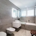 Casa Leini By Quokka 360 - Two-bedroom 3 Minutes From Lido Di Апартаменты