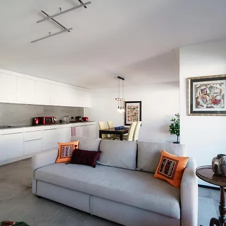 公寓 Casa Leini By Quokka 360 - Modern Two Bedroom Near Lido Di 洛迦诺